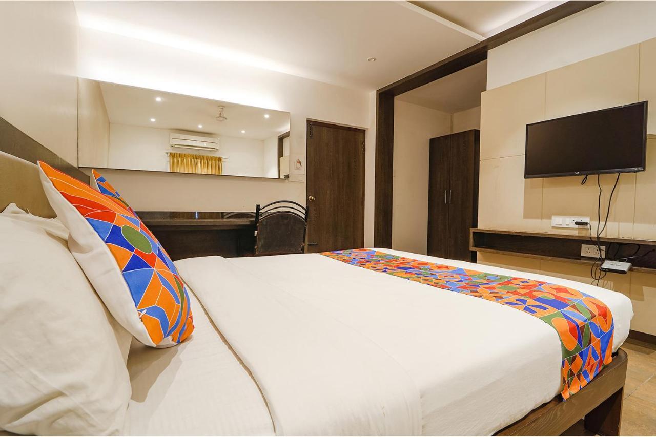 Fabhotel Karpagam - 900M From Nehru Stadium Коимбаторе Екстериор снимка