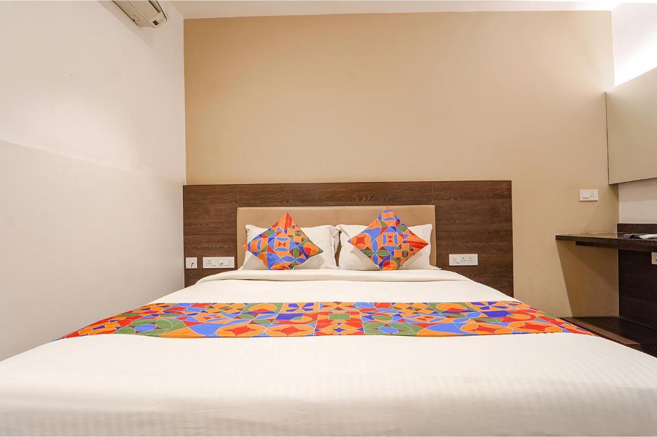 Fabhotel Karpagam - 900M From Nehru Stadium Коимбаторе Екстериор снимка
