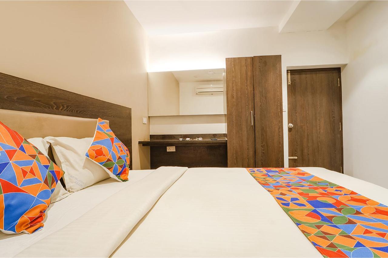 Fabhotel Karpagam - 900M From Nehru Stadium Коимбаторе Екстериор снимка